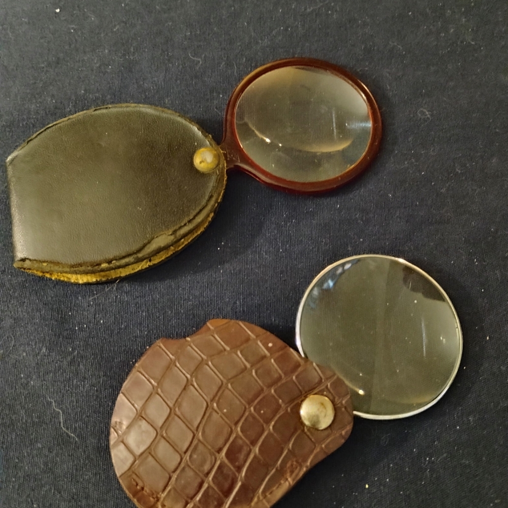 Vintage 40s-50s Magnifying Glass Set with Leather Cases